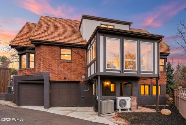 29 N Wolcott Street, Salt Lake City, UT 84103