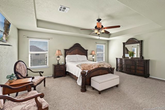 518 Eldridge Dr, Cibolo, TX 78108