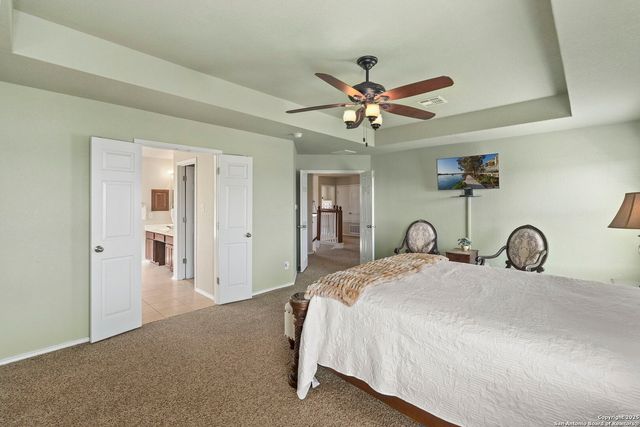 518 Eldridge Dr, Cibolo, TX 78108