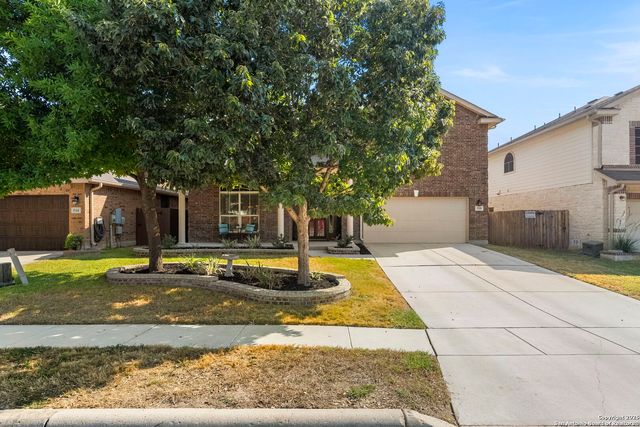 518 Eldridge Dr, Cibolo, TX 78108