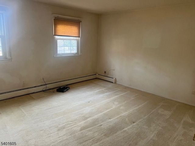 4 New Hampshire Ct, Parsippany-troy Hills Twp., NJ 07034