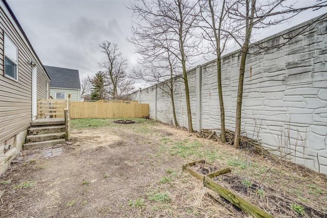 2805 Beulah Road, Columbus, OH 43211