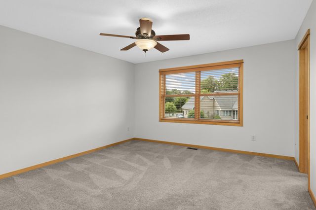 2748 105th Avenue NE, Blaine, MN 55449