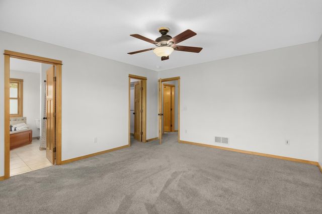 2748 105th Avenue NE, Blaine, MN 55449
