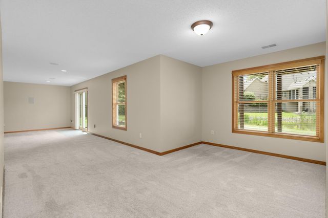 2748 105th Avenue NE, Blaine, MN 55449