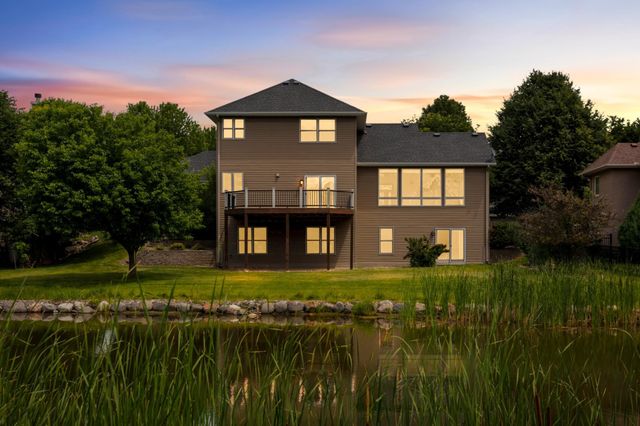 2748 105th Avenue NE, Blaine, MN 55449