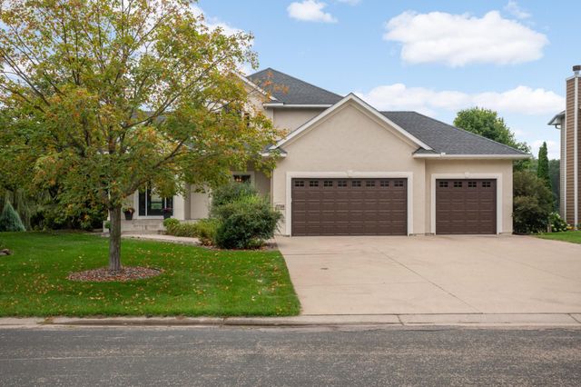 2748 105th Avenue NE, Blaine, MN 55449