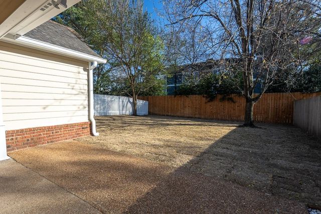 145 RIVERWALK PL, Memphis, TN 38103