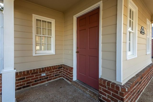 145 RIVERWALK PL, Memphis, TN 38103