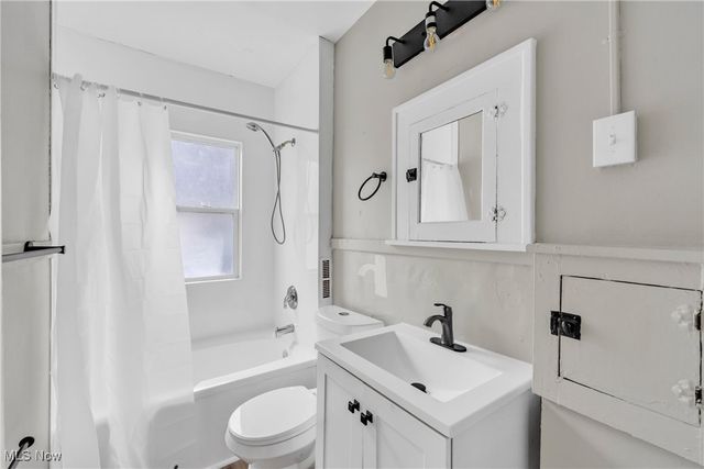 3367 E 102nd Street, Cleveland, OH 44104