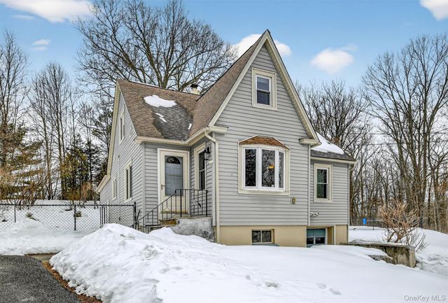 51 Lakeside Road, Newburgh, NY 12550