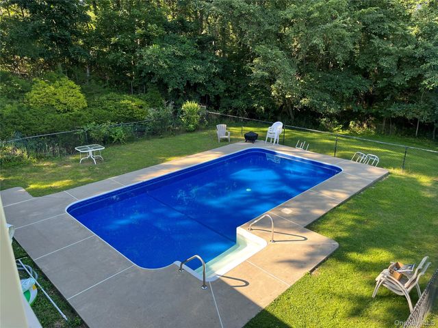 51 Lakeside Road, Newburgh, NY 12550