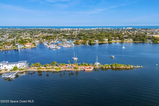 11680 Dragon Point Drive, Merritt Island, FL 32952