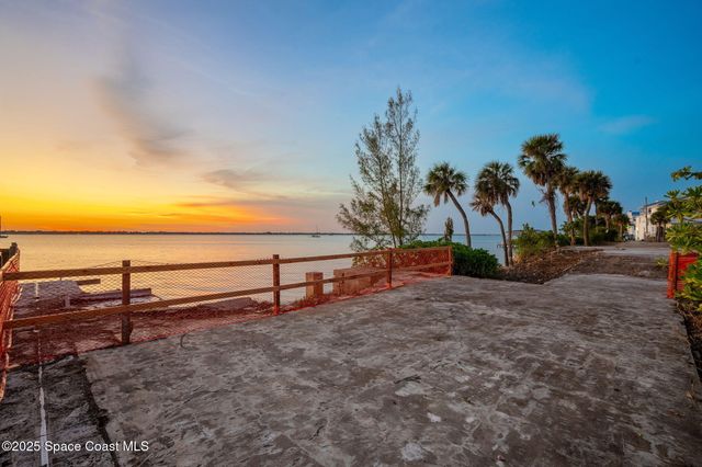 11680 Dragon Point Drive, Merritt Island, FL 32952