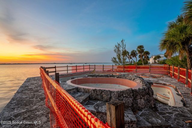 11680 Dragon Point Drive, Merritt Island, FL 32952