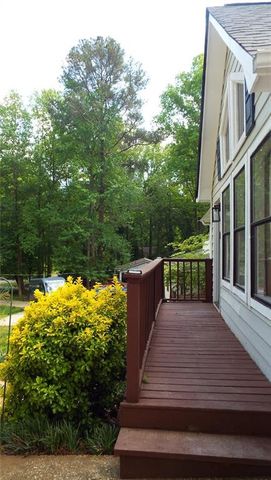 4943 Apple Valley Road, Douglasville, GA 30135
