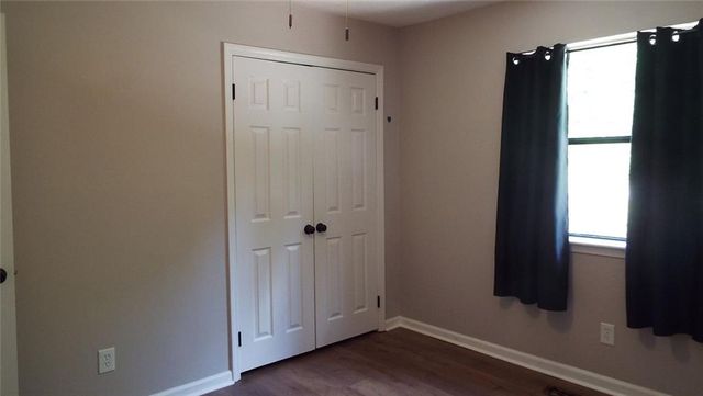 4943 Apple Valley Road, Douglasville, GA 30135