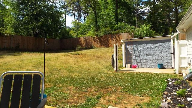 4943 Apple Valley Road, Douglasville, GA 30135