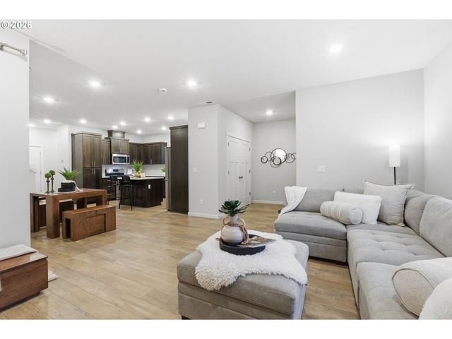 31066 Nw BROOKING St, North Plains, OR 97133