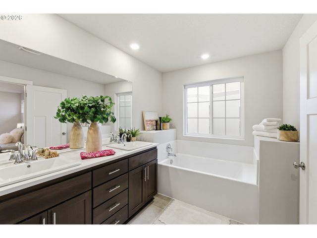 31066 Nw BROOKING St, North Plains, OR 97133