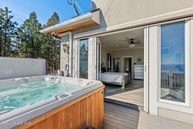 1238 S Reynolds Rd, Coeur D'alene, ID 83814