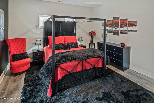 1238 S Reynolds Rd, Coeur D'alene, ID 83814