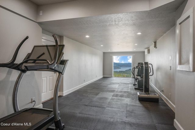 1238 S Reynolds Rd, Coeur D'alene, ID 83814