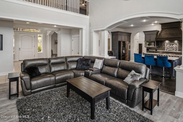 1238 S Reynolds Rd, Coeur D'alene, ID 83814