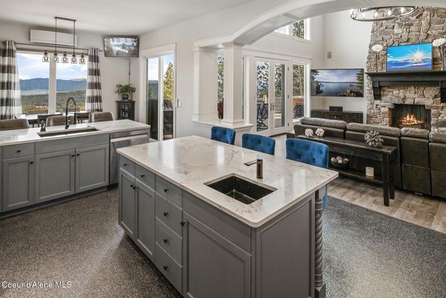 1238 S Reynolds Rd, Coeur D'alene, ID 83814