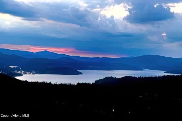 1238 S Reynolds Rd, Coeur D'alene, ID 83814