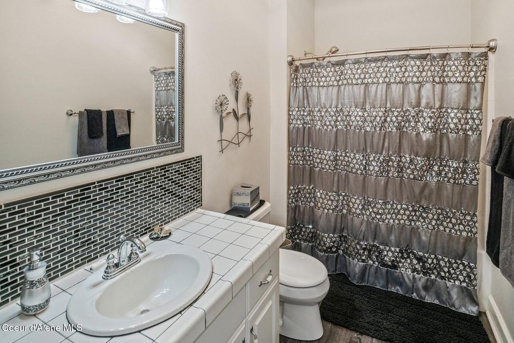 1238 S Reynolds Rd, Coeur d'Alene, ID 83814 photo 30