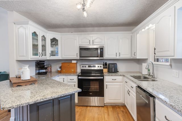 2323 Nubbin Ridge Rd, Dickson, TN 37055