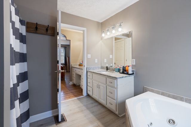 2323 Nubbin Ridge Rd, Dickson, TN 37055