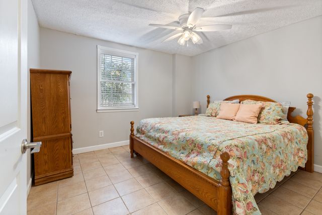 2323 Nubbin Ridge Rd, Dickson, TN 37055