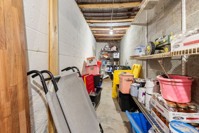 2323 Nubbin Ridge Rd, Dickson, TN 37055