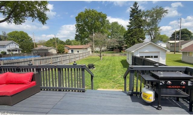 729 4th Street NW, New Philadelphia, OH 44663
