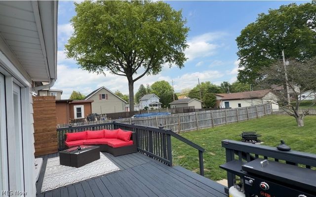 729 4th Street NW, New Philadelphia, OH 44663