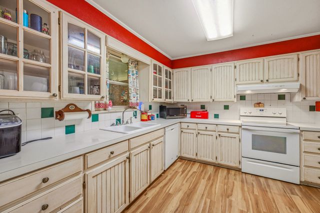 1787 N Mccart Street, Stephenville, TX 76401