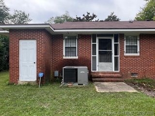 5012 Hodge Street, Fayetteville, NC 28303