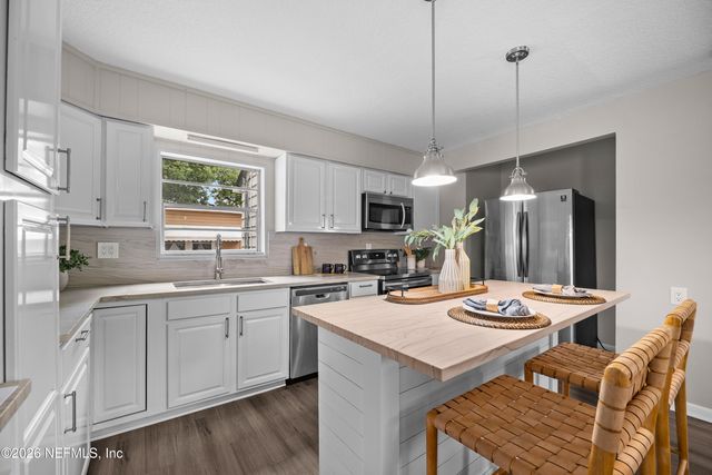3023 PLUM Street, Jacksonville, FL 32205
