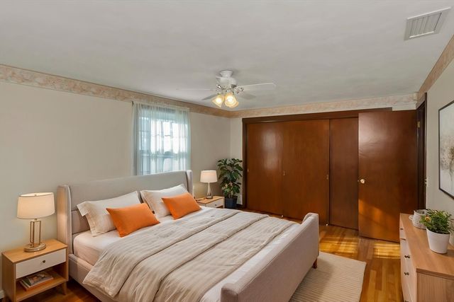 309 Island Pond Rd, Springfield, MA 01118