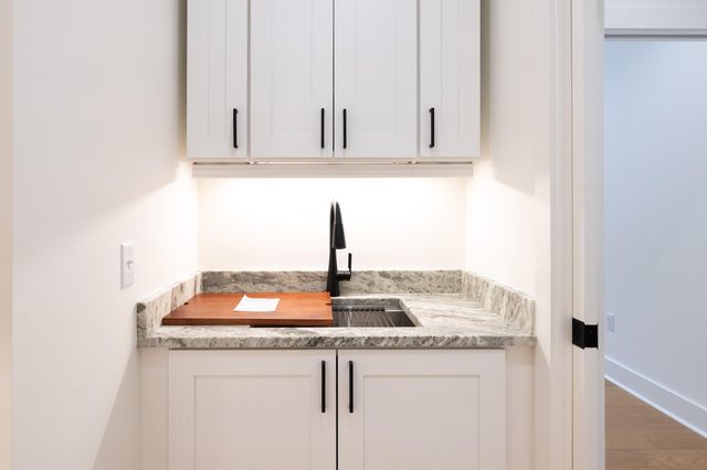 2340 Virginia Byway, Bedford, VA 24523