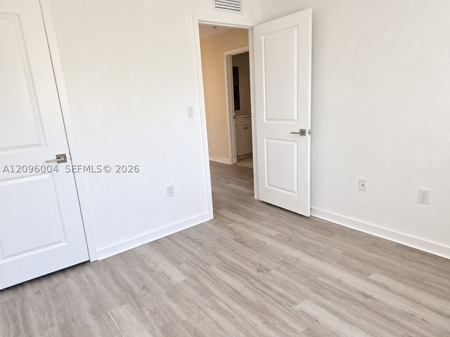 2419 SE 11th St, Homestead, FL 33035