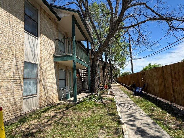 1624 Aquarena Springs DR A102, San Marcos, TX 78666