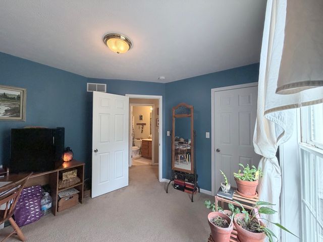 6585 Sinclair Road, Pipestone Twp, MI 49111