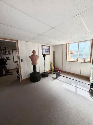 6585 Sinclair Road, Pipestone Twp, MI 49111