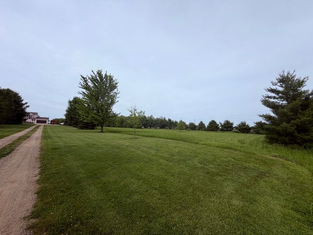 6585 Sinclair Road, Pipestone Twp, MI 49111
