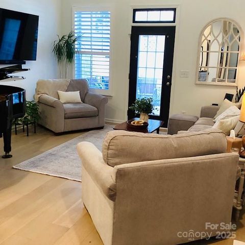 518 Pine Links Drive, Tega Cay, SC 29708