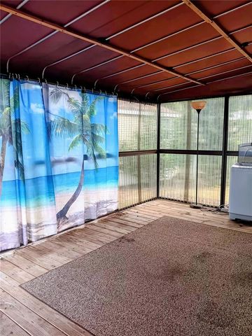 25164 NE 140TH LOOP 239, Salt Springs, FL 32134