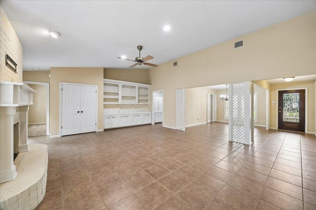 6506 Prairie Dunes Drive, Houston, TX 77069